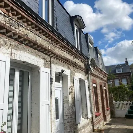 別荘 Yport, Maison De Pecheur Avec Jolie Terrasse. イポール