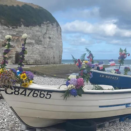 別荘 Yport, Maison De Pecheur Avec Jolie Terrasse.