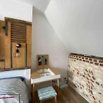 Yport, Maison De Pecheur Avec Jolie Terrasse. * Yport