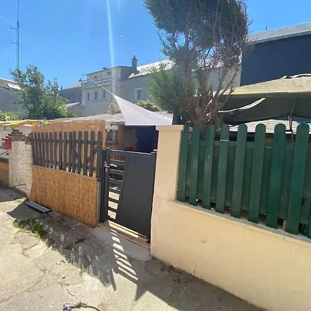 Yport, Maison De Pecheur Avec Jolie Terrasse. *