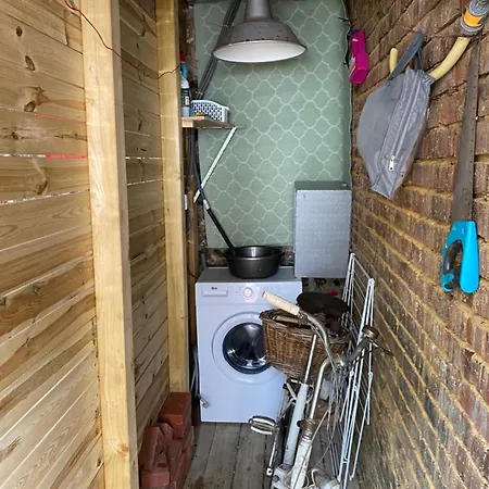 Yport, Maison De Pecheur Avec Jolie Terrasse. Yport